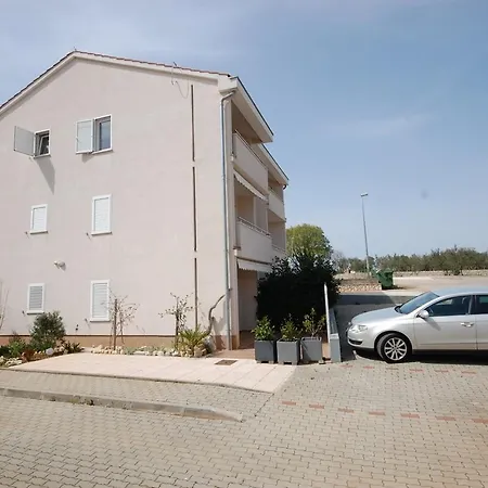 Apartamento With A Parking Space Porat, Krk - 22268 Porat (Krk)