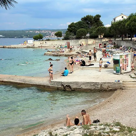 With A Parking Space Porat, Krk - 22268 Apartamento Porat (Krk)
