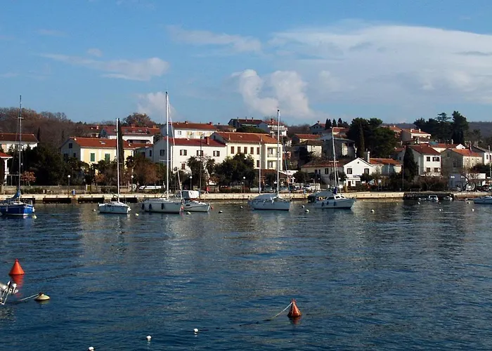 With Parking Space Porat, Krk - 22268 Apartament Porat (Krk)