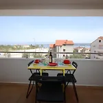 With Parking Space Porat, Krk - 22268 شقة