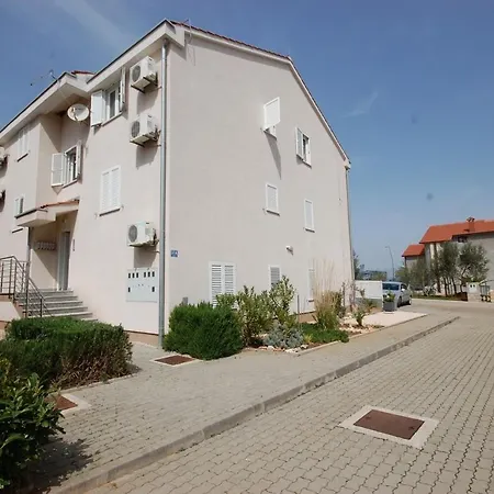 With Parking Space Porat, Krk - 22268 بورات